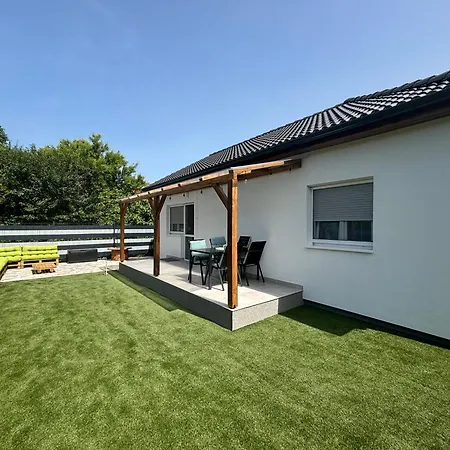 דירה White House Apartman שיופוק